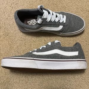 Vans Women’s Ward Shoe - Light Grey